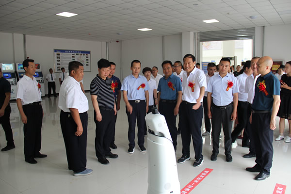 項(xiàng)目建設(shè)出實(shí)效    獻(xiàn)禮建黨一百年 --------隴運(yùn)集團(tuán)公司舉行成縣汽車(chē)站新站投入運(yùn)營(yíng)儀式項(xiàng)目建設(shè)出實(shí)效    獻(xiàn)禮建黨一百年 --------隴運(yùn)集團(tuán)公司舉行成縣汽車(chē)站新站投入運(yùn)營(yíng)儀式